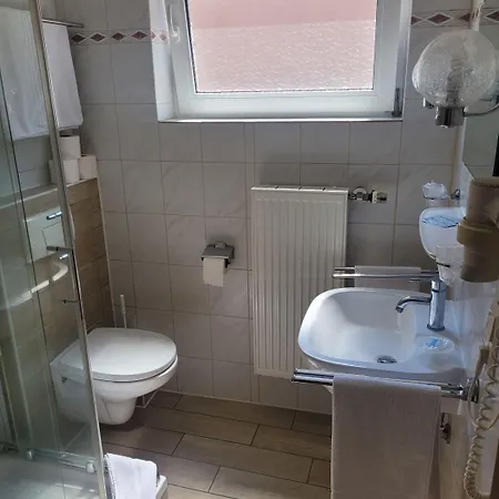 Bed & Breakfast Ems-hotel Emden