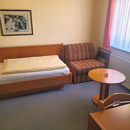 Ems-hotel فندق مبيت وإفطار إمدن